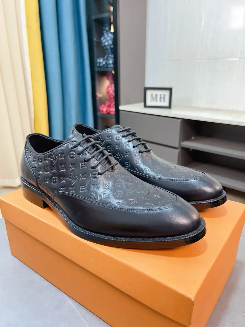 Men's shoes 💰540🌹🌹 [LV] Louis Vuitton's popular casual leather shoes 🎖Fashionable and elegant 🎖🎖Material: Original imported cowhide open edge beads, washed cowhide leather lining, original molded rubber outsole, high-end and classy, ​​elegant quality, instantly transforming into a handsome man ❤❤Standard\nNumber of sizes: 39-44, 38 45 46 customized